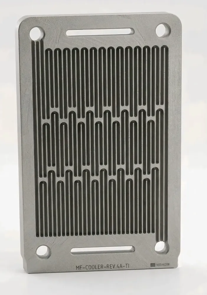 Miniaturised cooling channel part